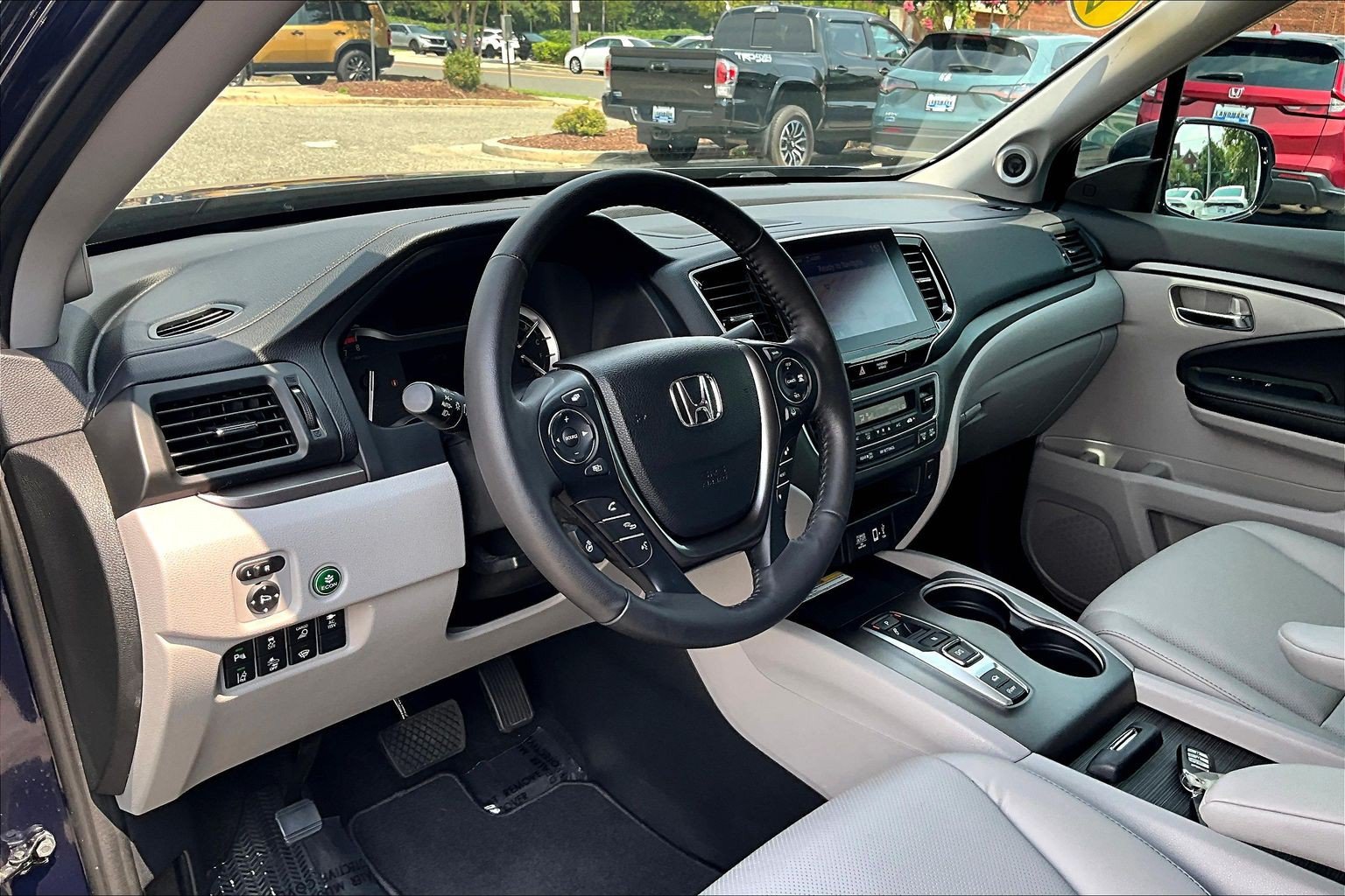 Used 2023 Honda Ridgeline RTL-E image 13