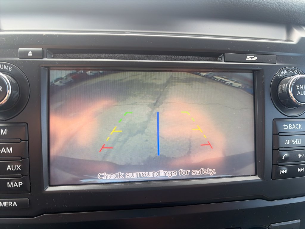 Used 2018 Nissan Titan SV w/ SV Convenience Package AWD/4WD image 21