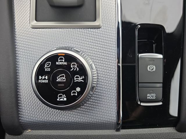 New 2026 Nissan Rogue Platinum AWD/4WD image 29