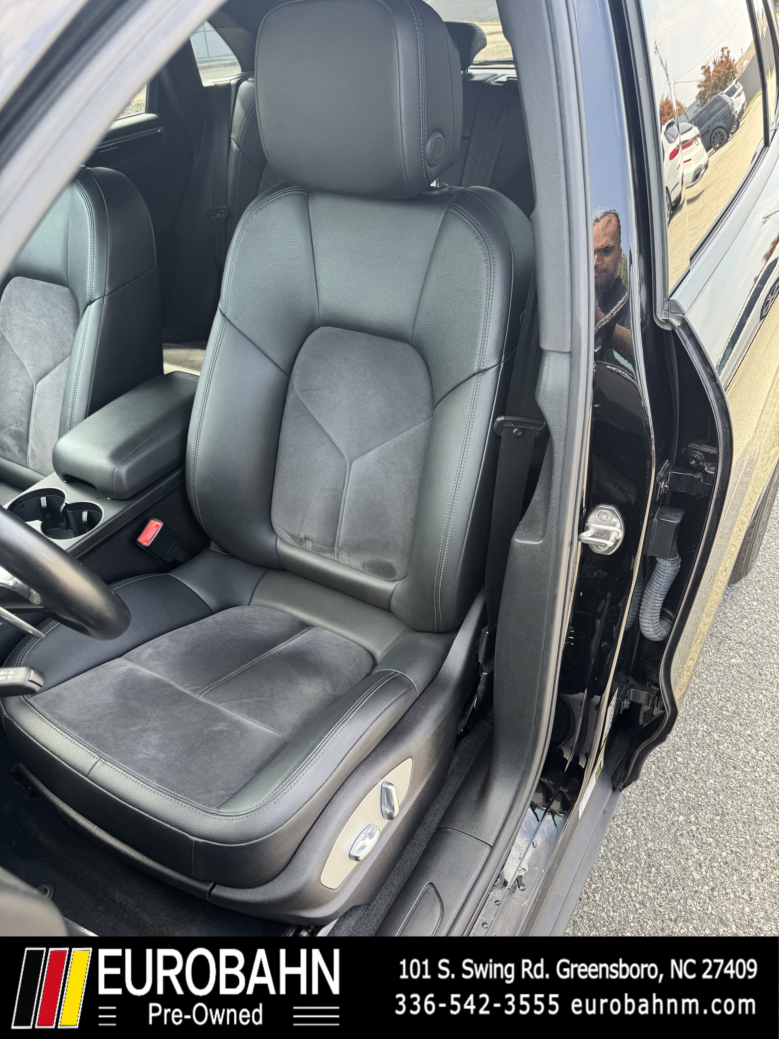 Used 2017 Porsche Macan image 11