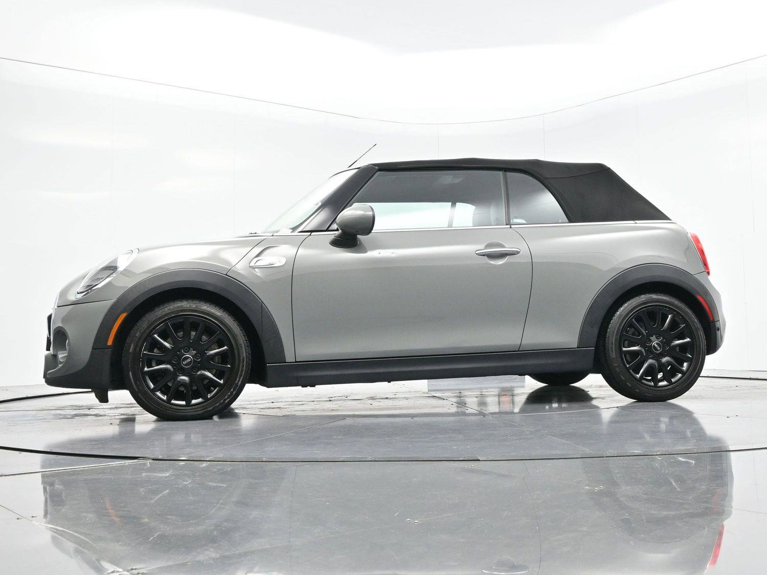 Used 2019 MINI Cooper S image 41