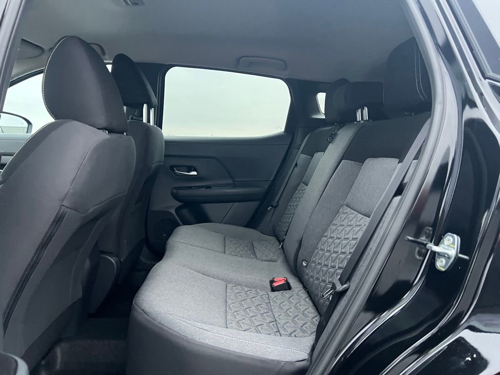New 2026 Nissan Kicks SV w/ Cold Weather Package image 14