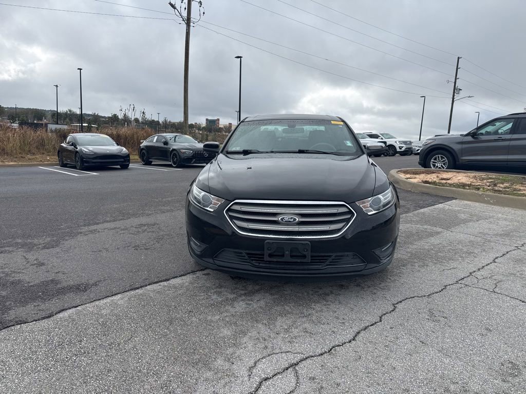 Used 2016 Ford Taurus SEL image 6