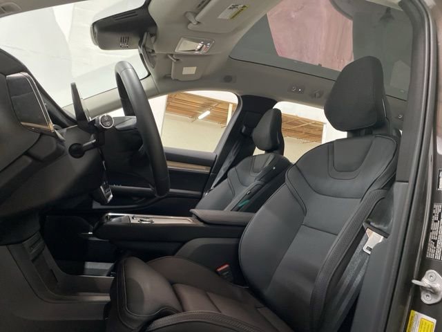 Used 2025 Volvo EX90 Ultra AWD/4WD image 30