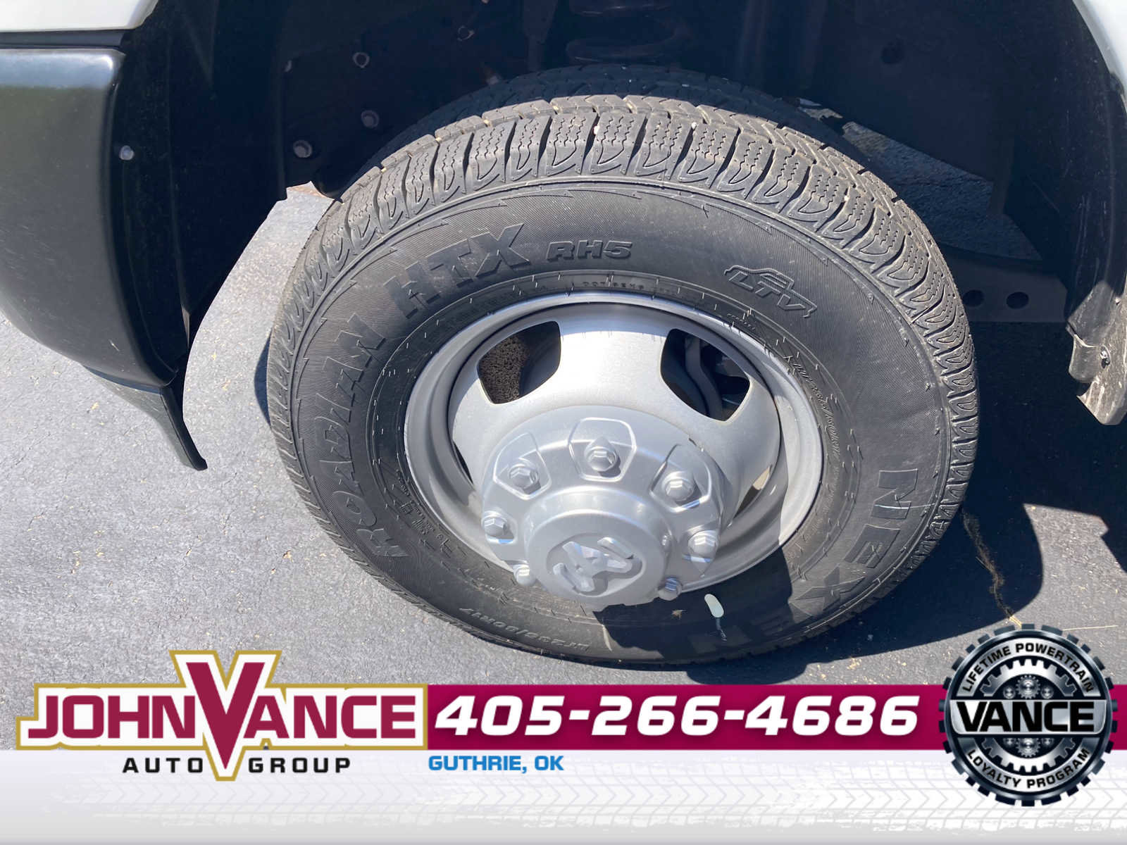 Used 2024 RAM 3500 Tradesman image 15