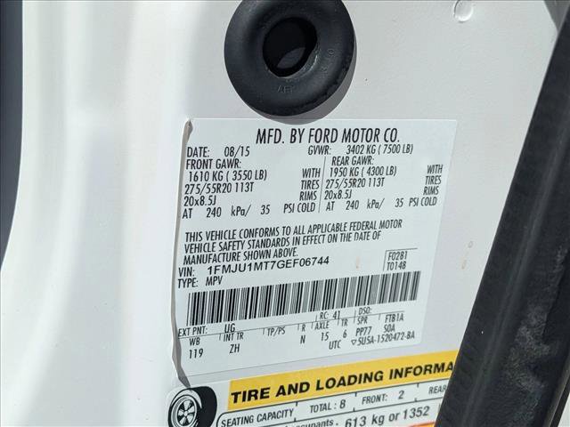 Used 2016 Ford Expedition Platinum image 27