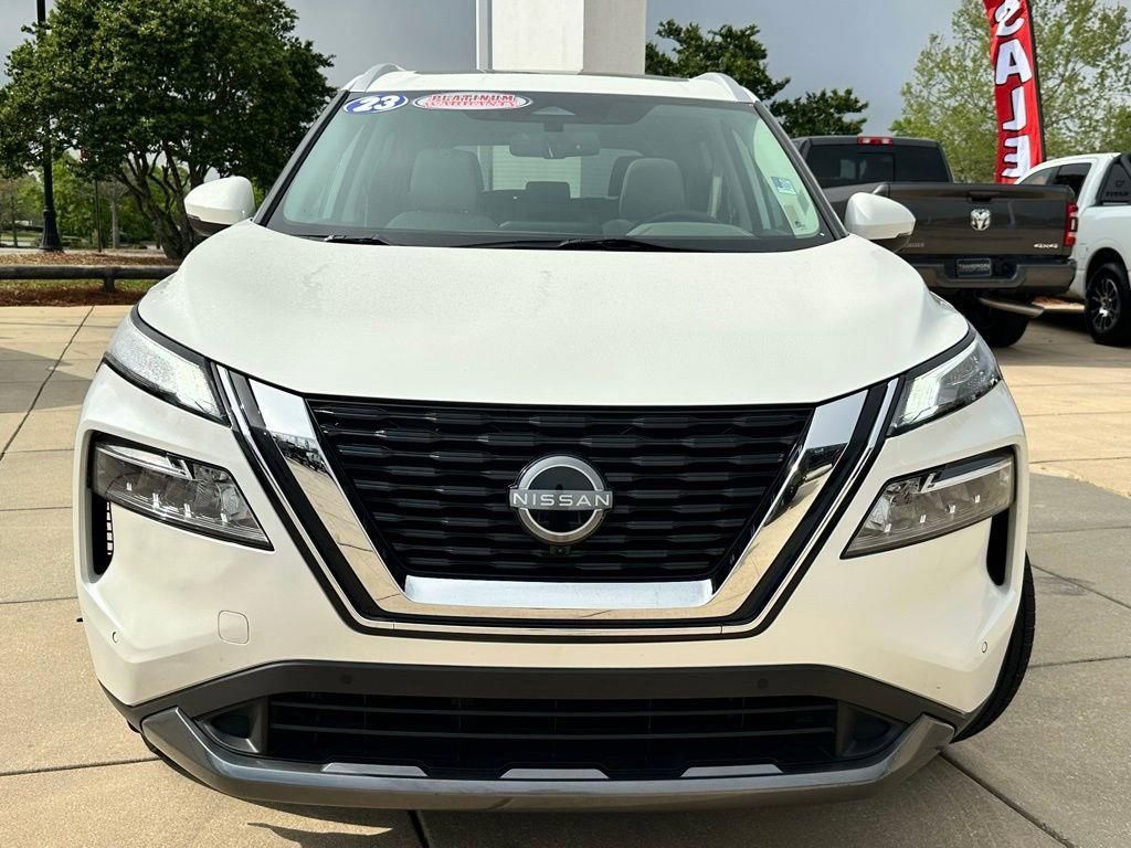 Used 2023 Nissan Rogue SL w/ SL Premium Package FWD image 2