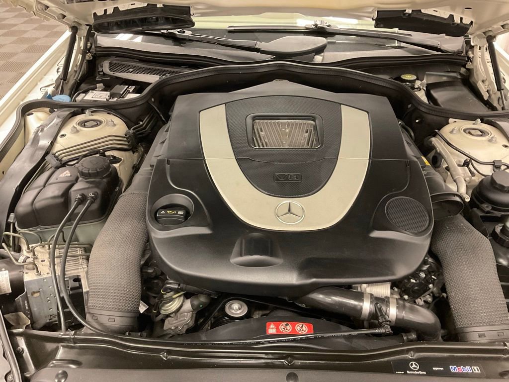 Used 2009 Mercedes-Benz SL 550 image 11