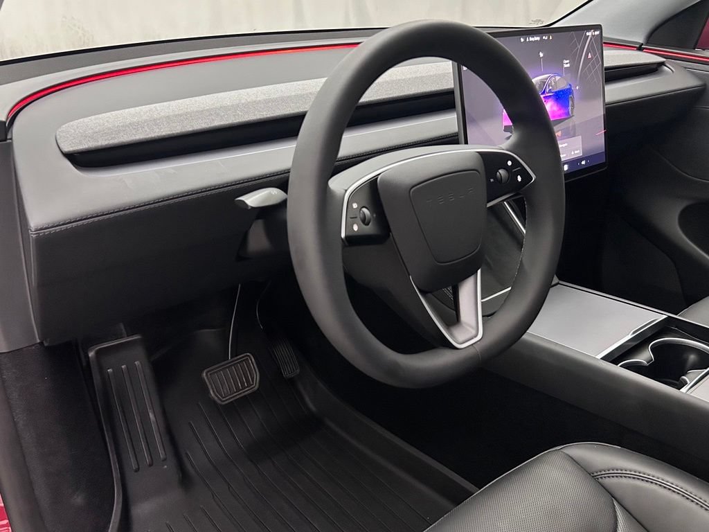 Used 2026 Tesla Model Y AWD image 11
