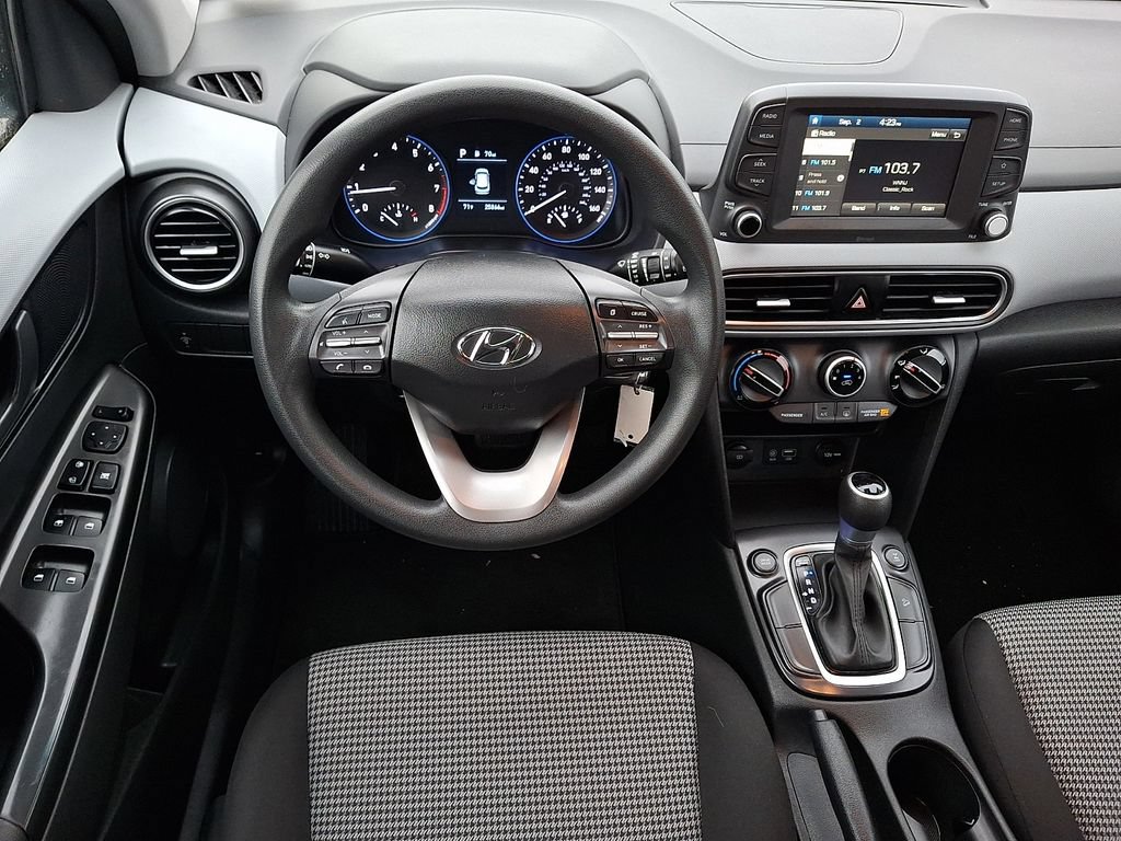 Used 2021 Hyundai Kona SE w/ Cargo Package AWD/4WD image 13