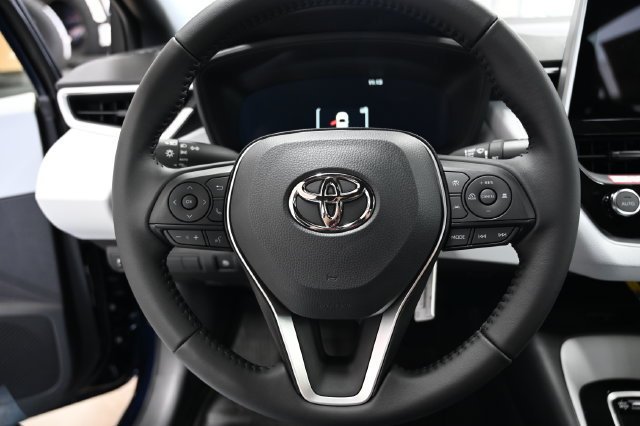 New 2026 Toyota Corolla SE w/ SE Premium Package FWD image 23
