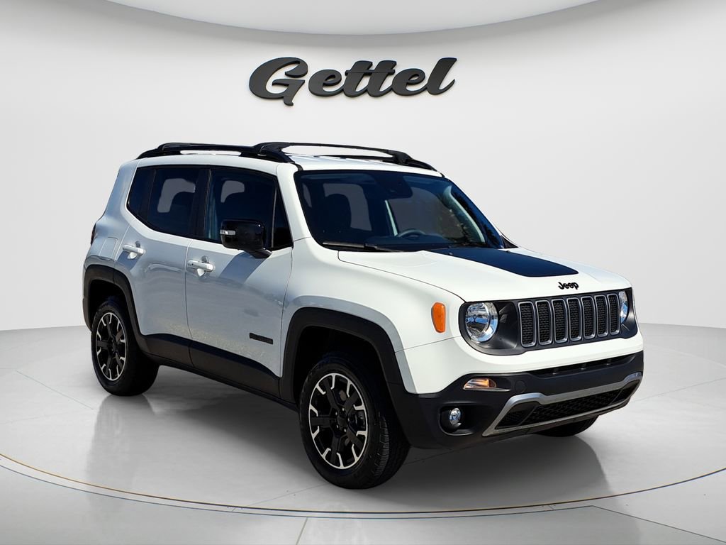 Used 2023 Jeep Renegade Latitude video 2