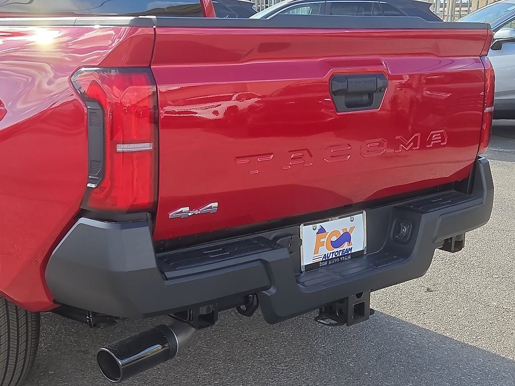 Used 2026 Toyota Tacoma SR image 11