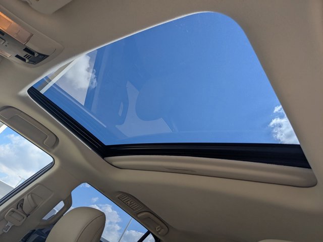 Used 2020 Lexus GX 460 Premium w/ Premium Package image 16