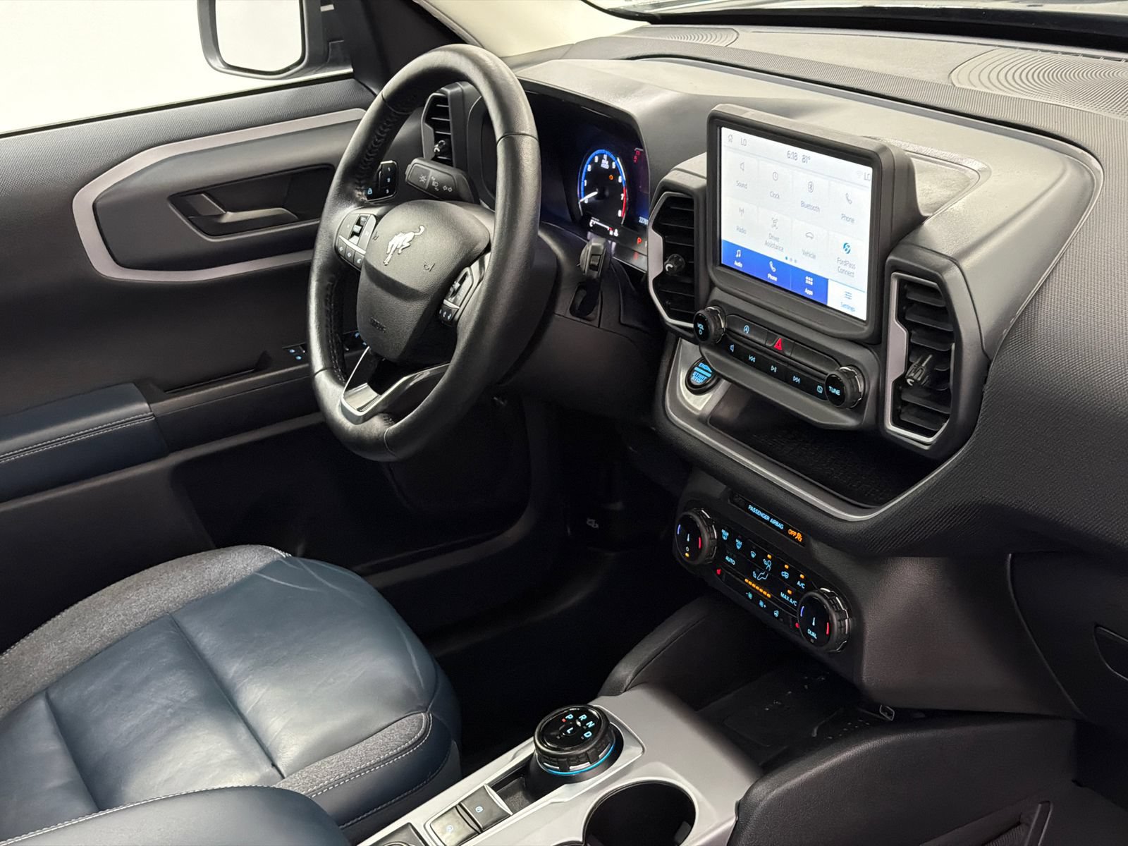 Used 2023 Ford Bronco Sport Outer Banks w/ Tech Package AWD/4WD image 10