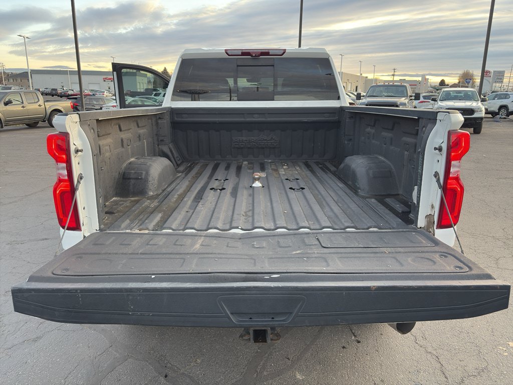 Used 2022 Chevrolet Silverado 3500 High Country w/ Z71 Off-Road Package AWD/4WD image 25