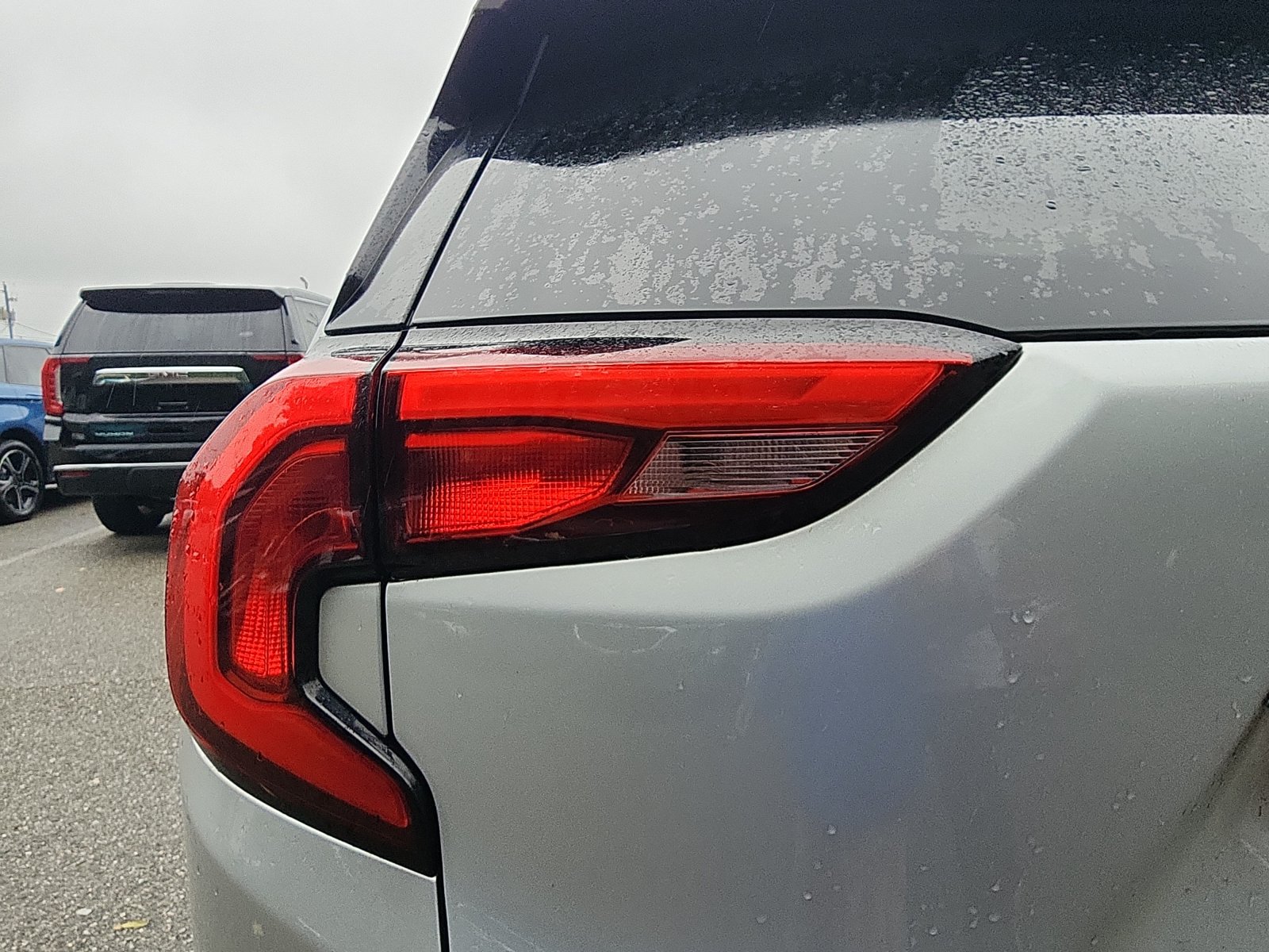 Used 2020 GMC Terrain SLT w/ Preferred Package FWD image 10