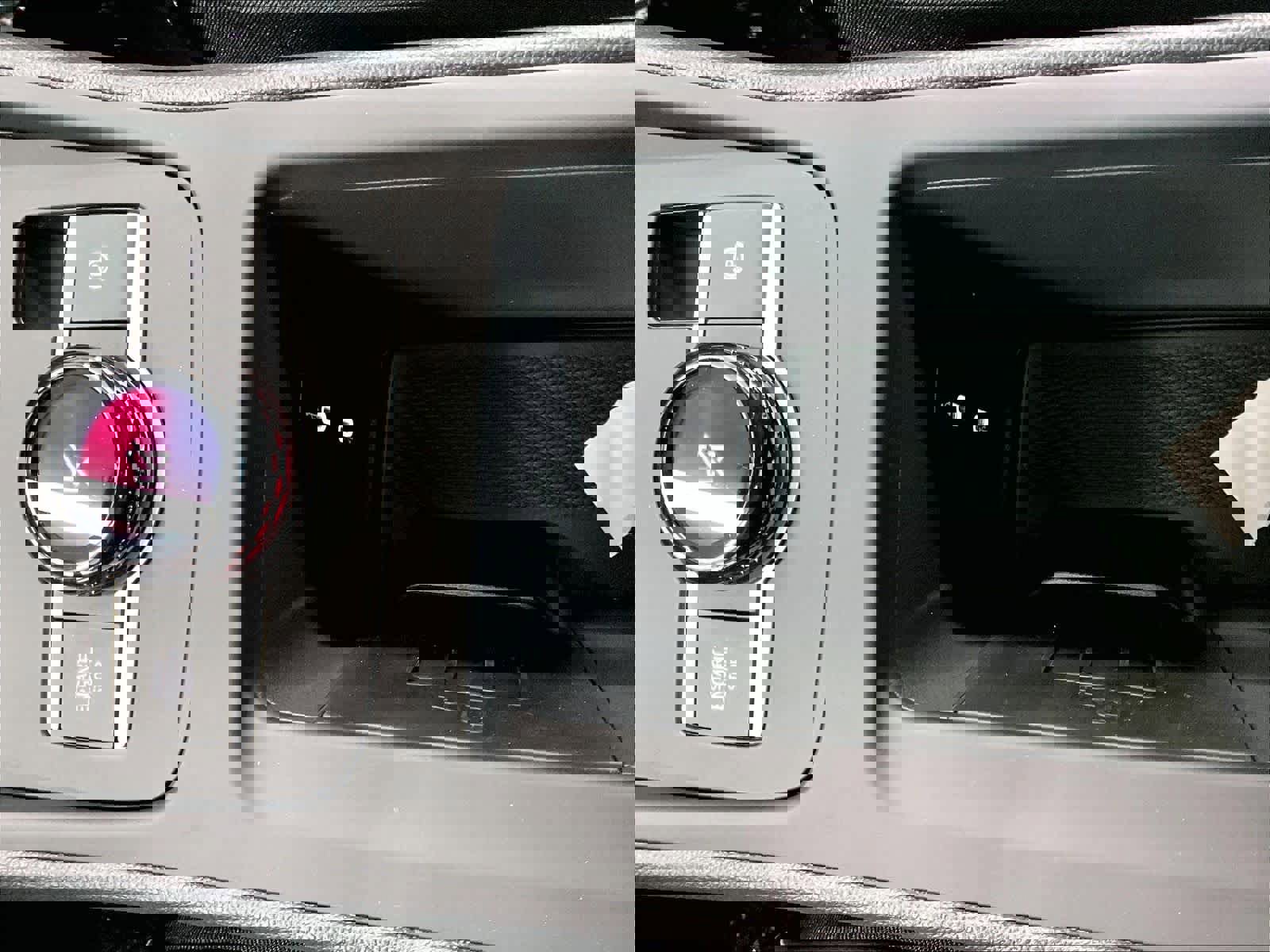 New 2026 Volkswagen Tiguan SE R-Line image 23