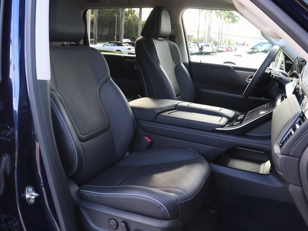 Certified 2025 INFINITI QX80 Luxe image 27