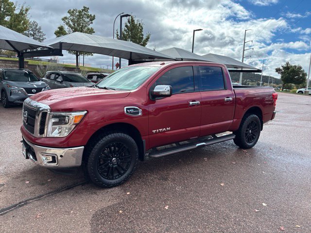 Used 2017 Nissan Titan SL AWD/4WD image 3