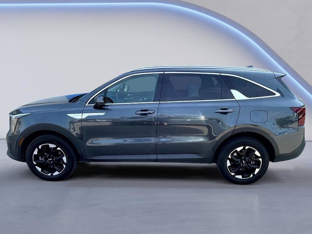 Used 2024 Kia Sorento S