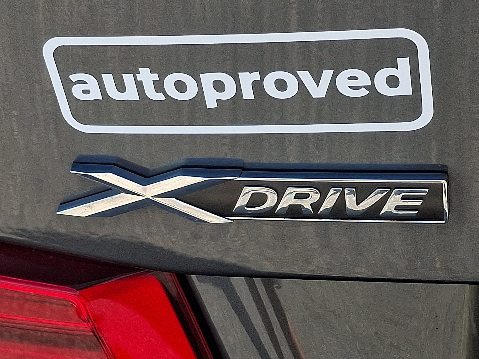 Used 2018 BMW 330i xDrive Sedan w/ Convenience Package AWD/4WD image 32