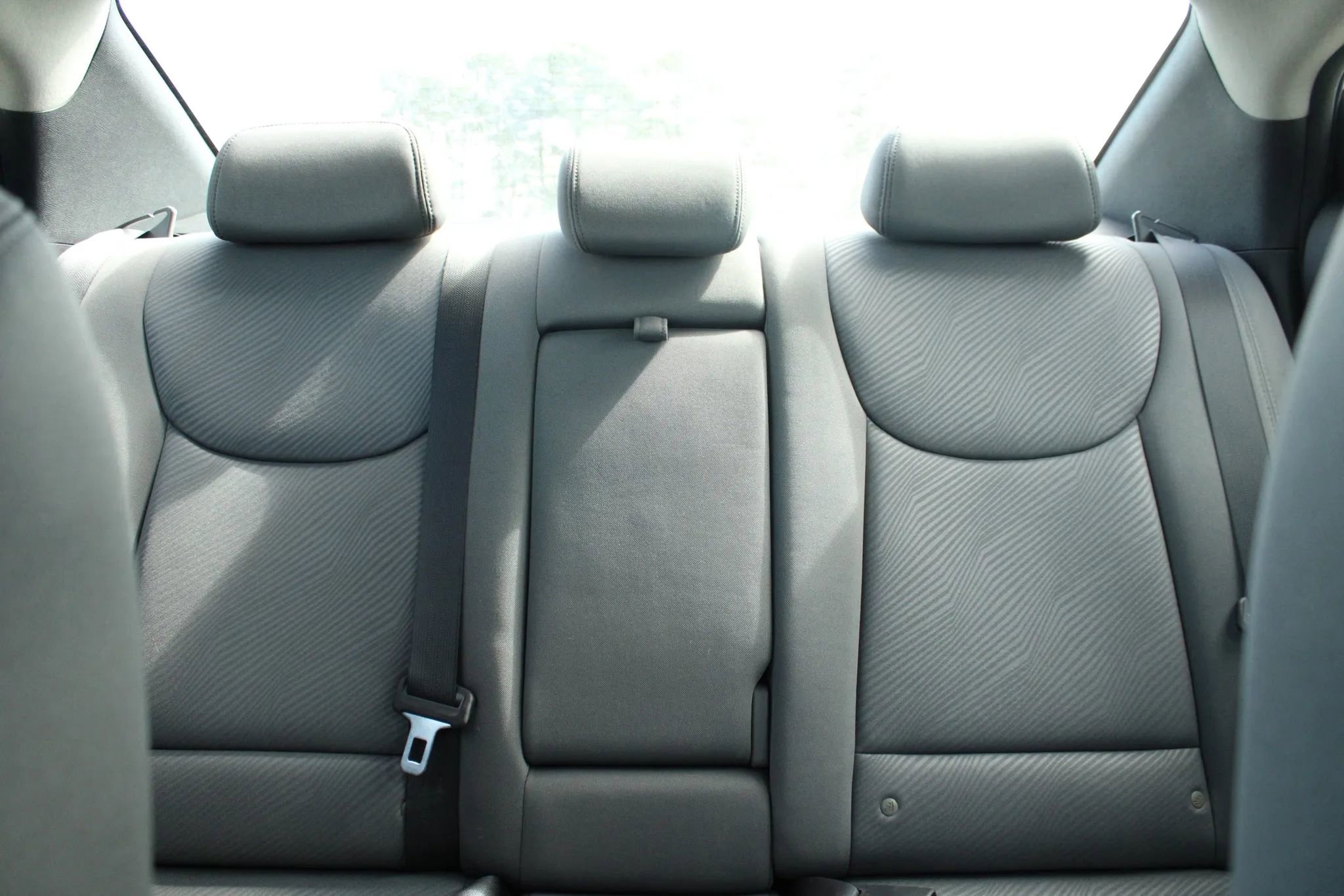 Used 2013 Hyundai Elantra GLS w/ Preferred Pkg FWD image 17