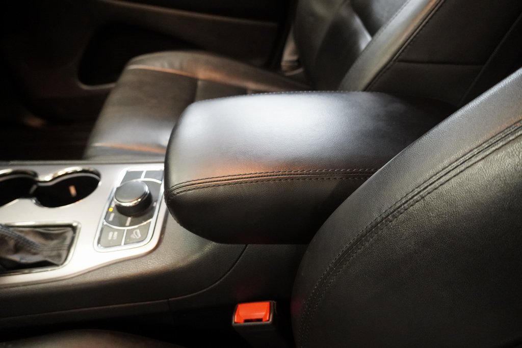 Used 2020 Jeep Grand Cherokee Limited image 23