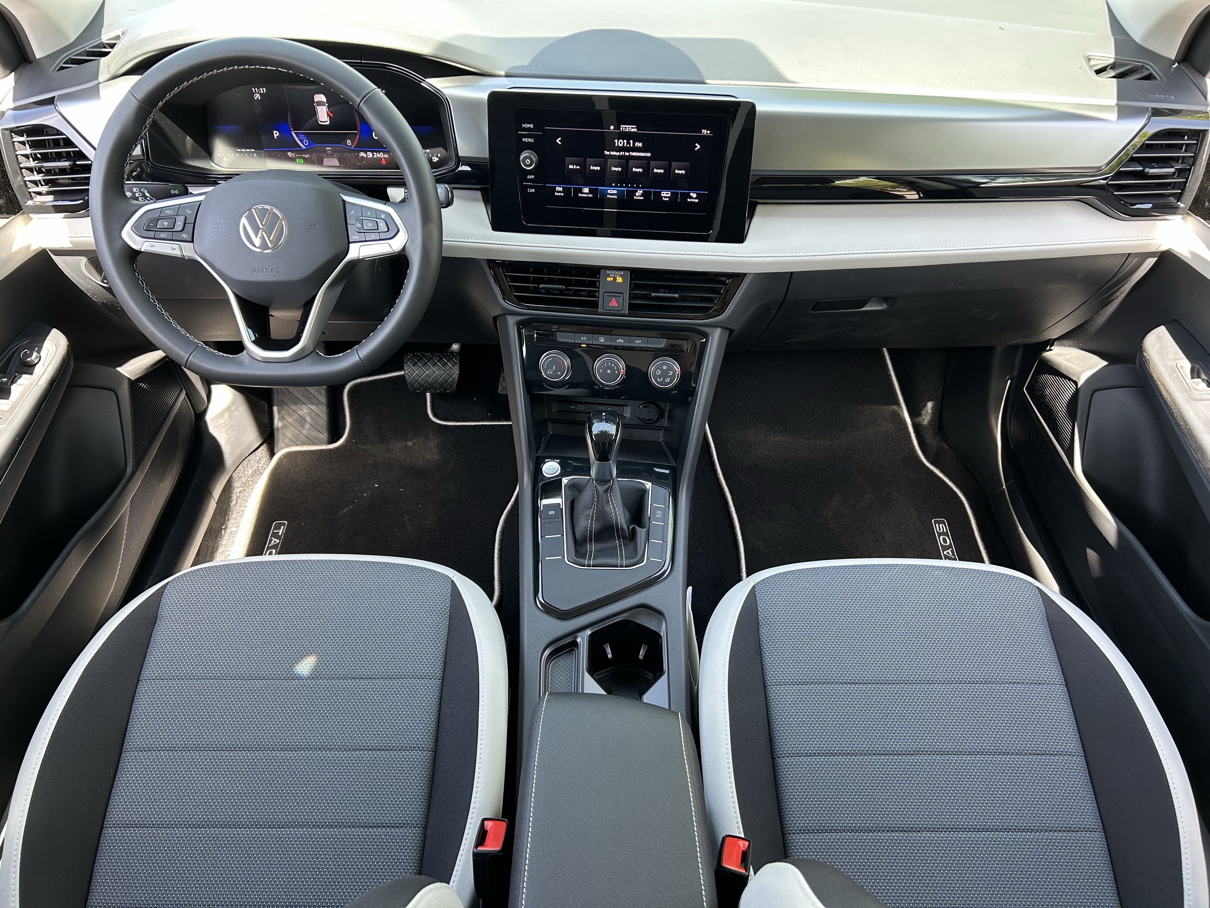 New 2026 Volkswagen Taos S FWD image 11