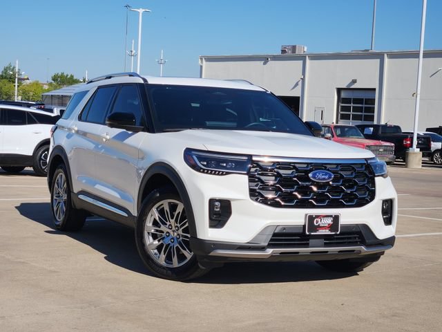 Used 2025 Ford Explorer Platinum RWD image 2
