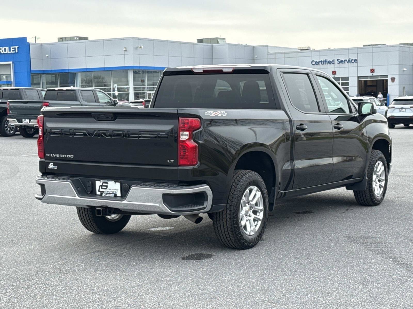 Used 2024 Chevrolet Silverado 1500 LT image 24