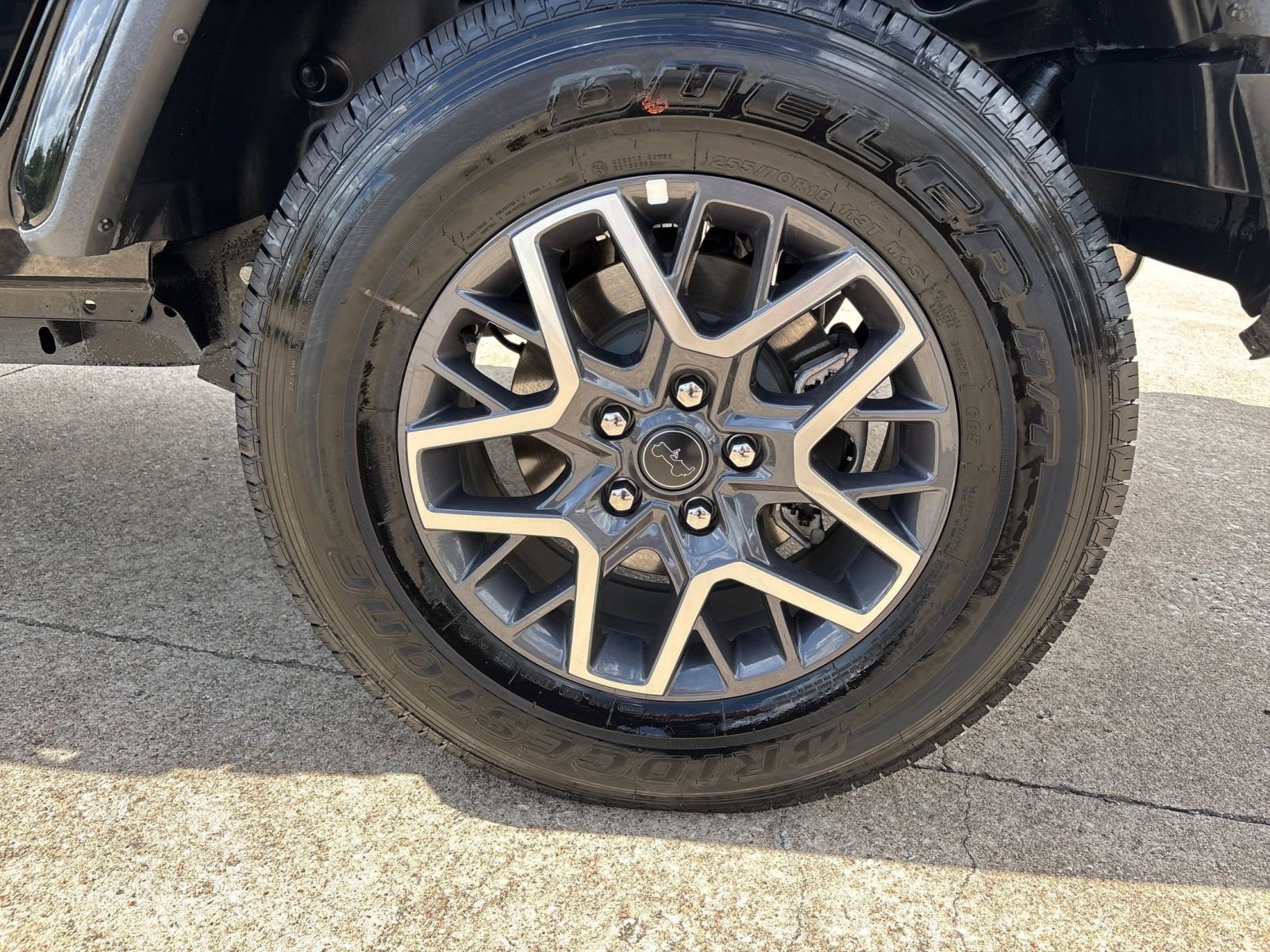 Used 2025 Jeep Wrangler Sahara image 29