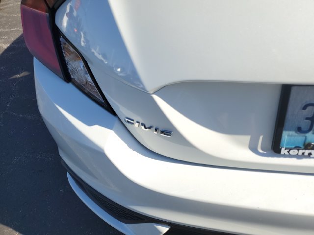 Used 2017 Honda Civic EX-T image 7