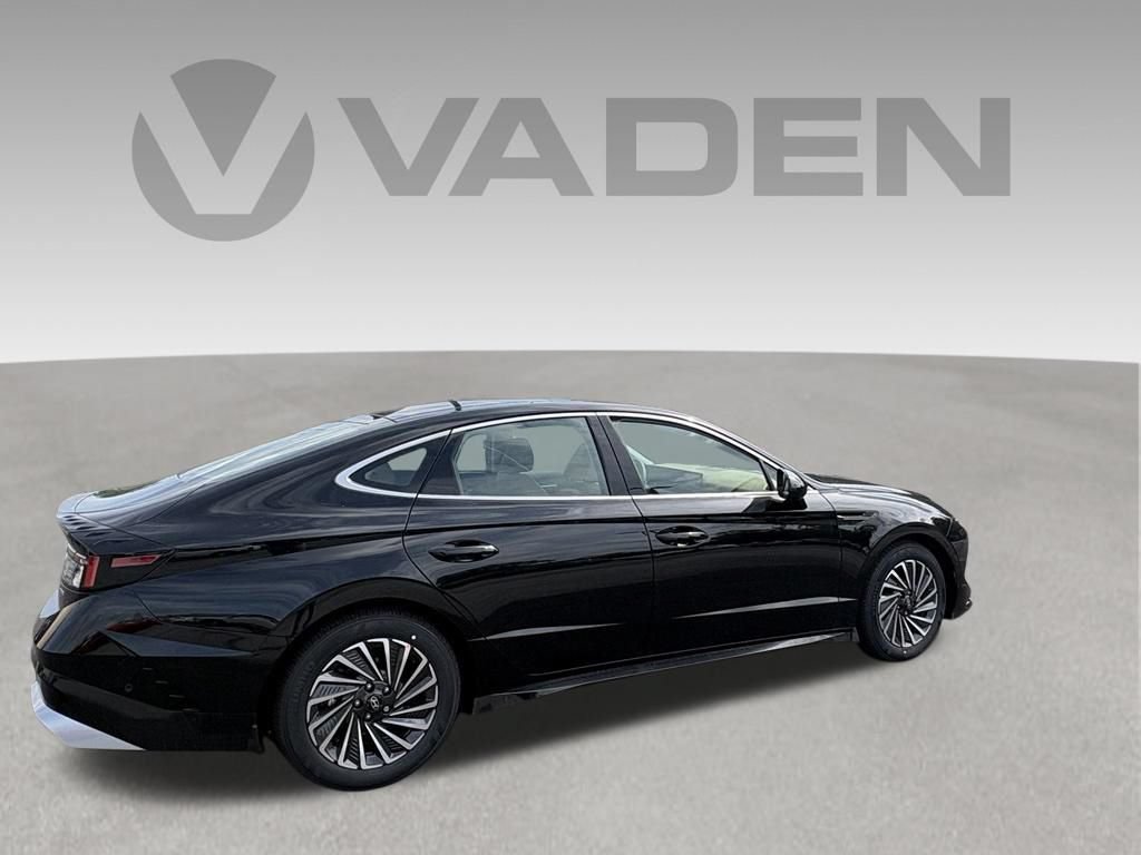 New 2026 Hyundai Sonata Limited FWD image 8