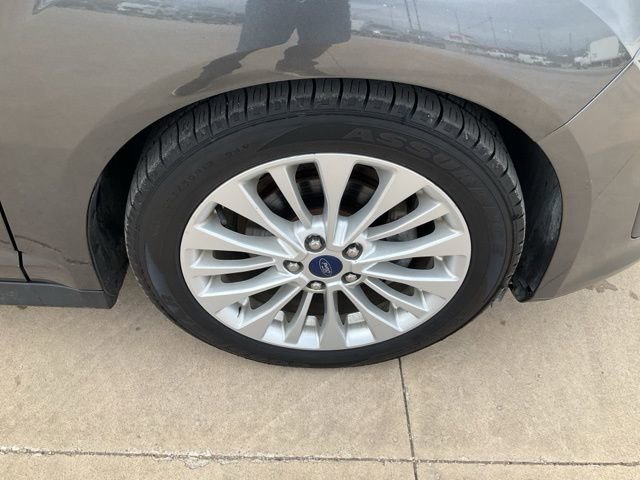 Used 2017 Ford C-MAX SE image 33