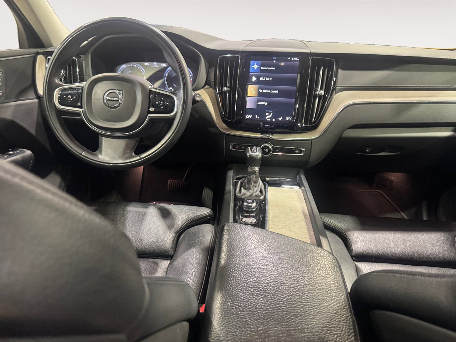 Used 2018 Volvo XC60 T6 Inscription w/ Convenience Package AWD/4WD image 17