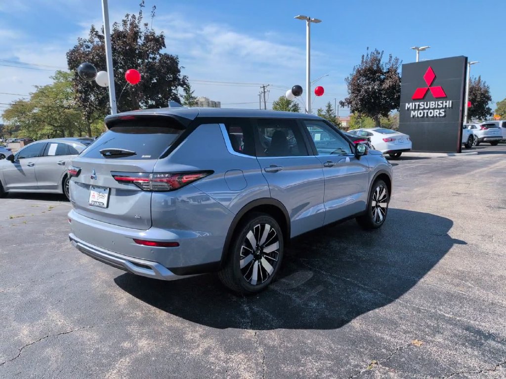 New 2026 Mitsubishi Outlander SE AWD/4WD image 6