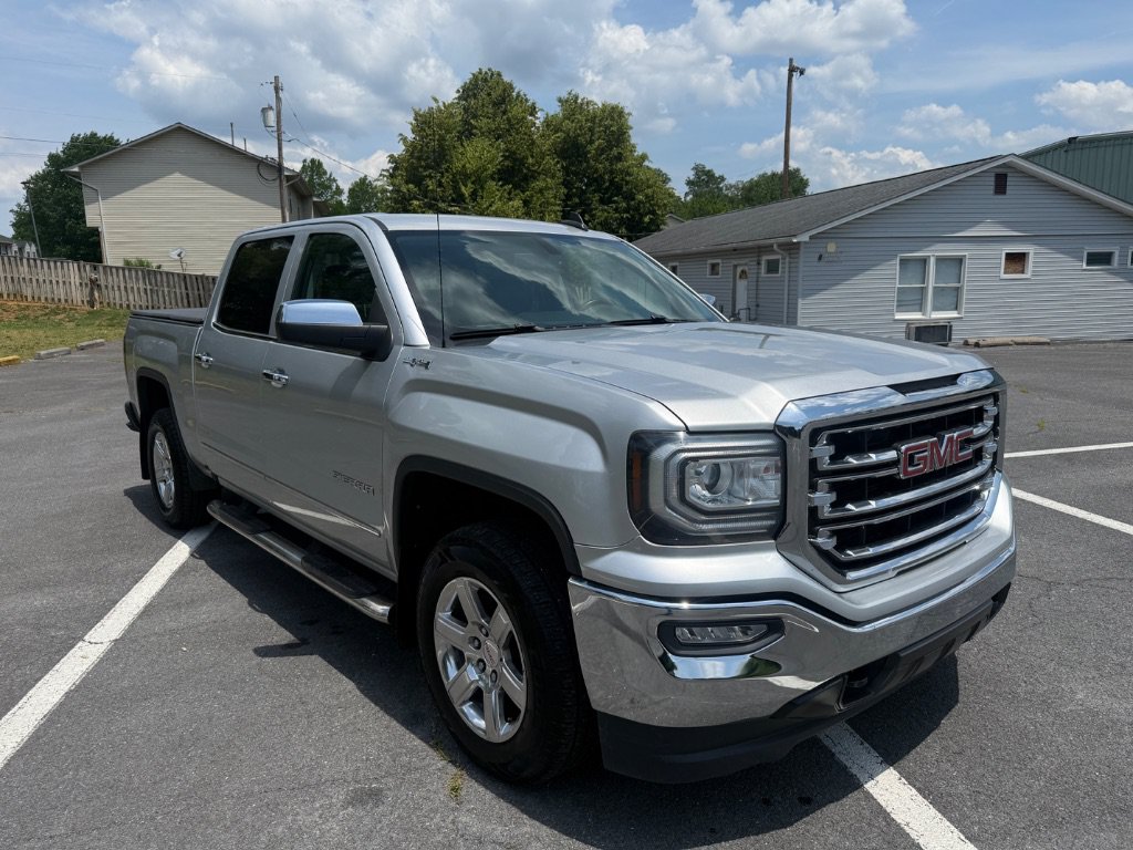 Used 2018 GMC Sierra 1500 SLT AWD/4WD image 3