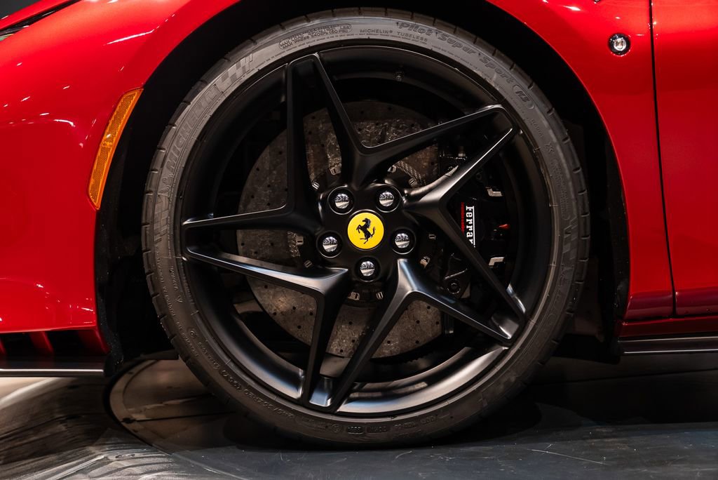 Used 2023 Ferrari F8 Tributo image 13