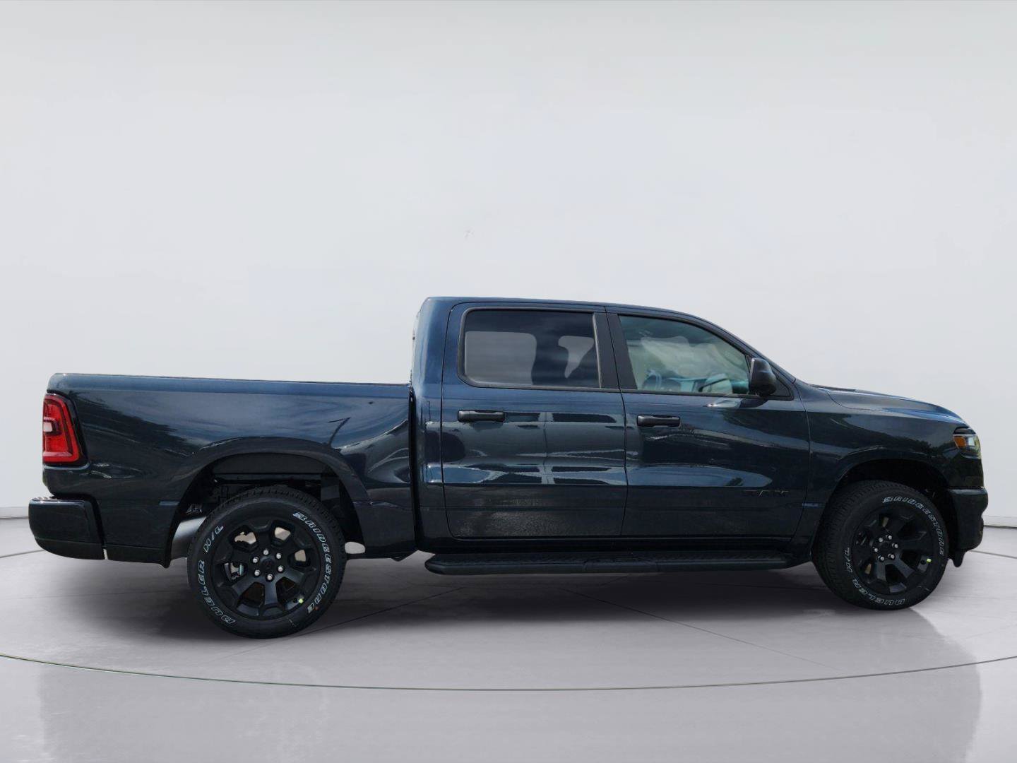 New 2026 RAM 1500 Express AWD/4WD image 6