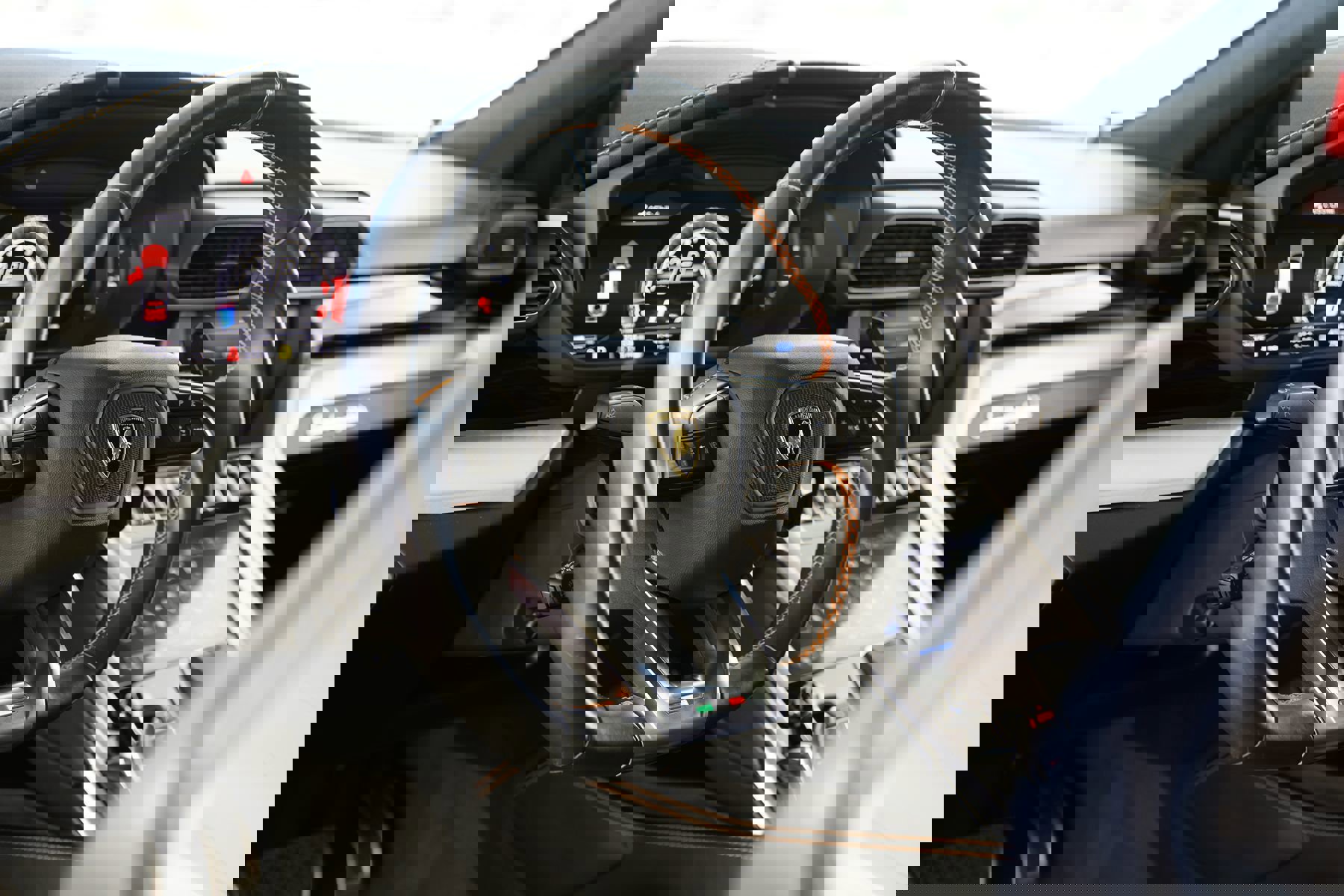 Used 2019 Lamborghini Urus image 20