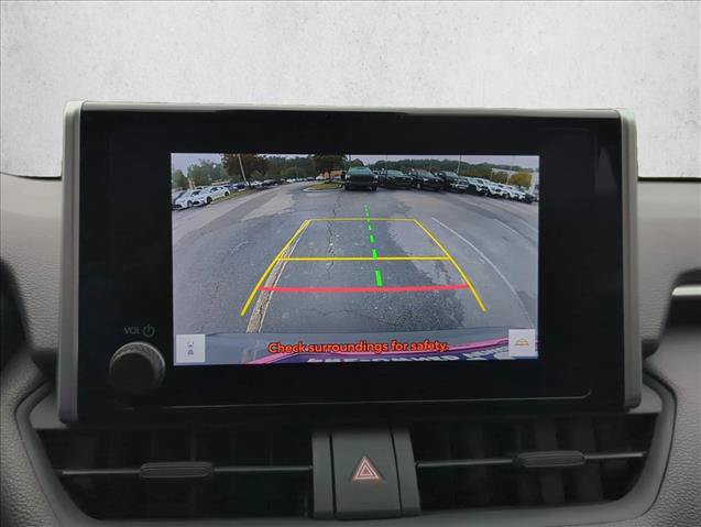 Used 2024 Toyota RAV4 LE AWD/4WD image 20
