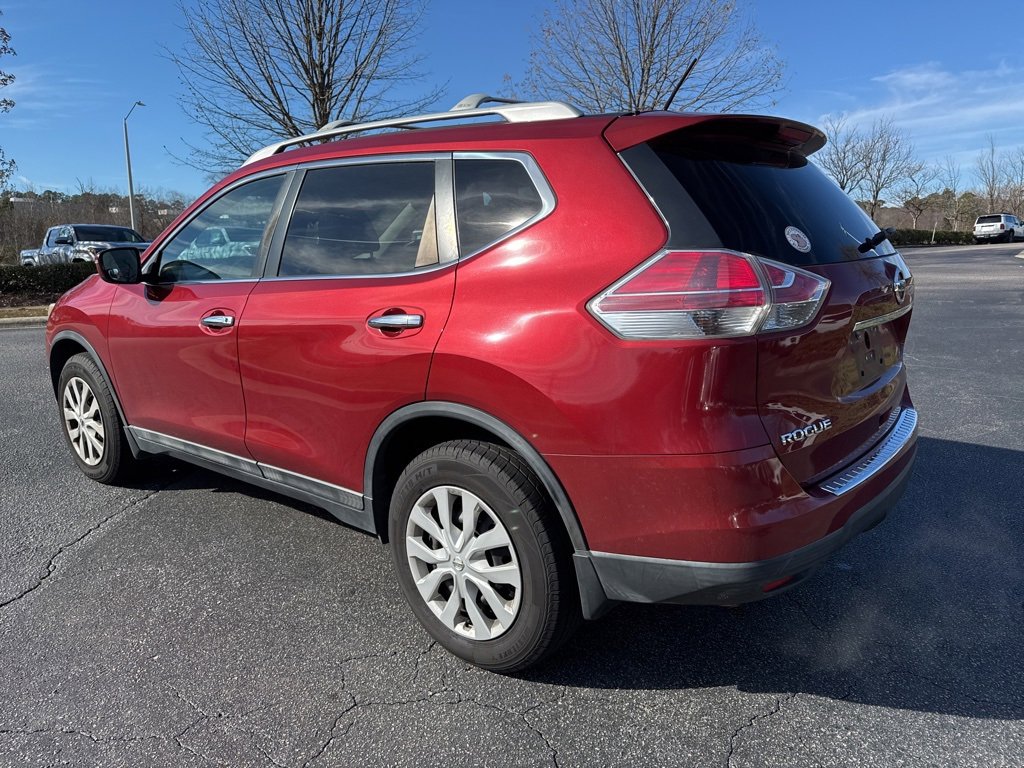 Used 2016 Nissan Rogue S w/ Appearance Package image 4