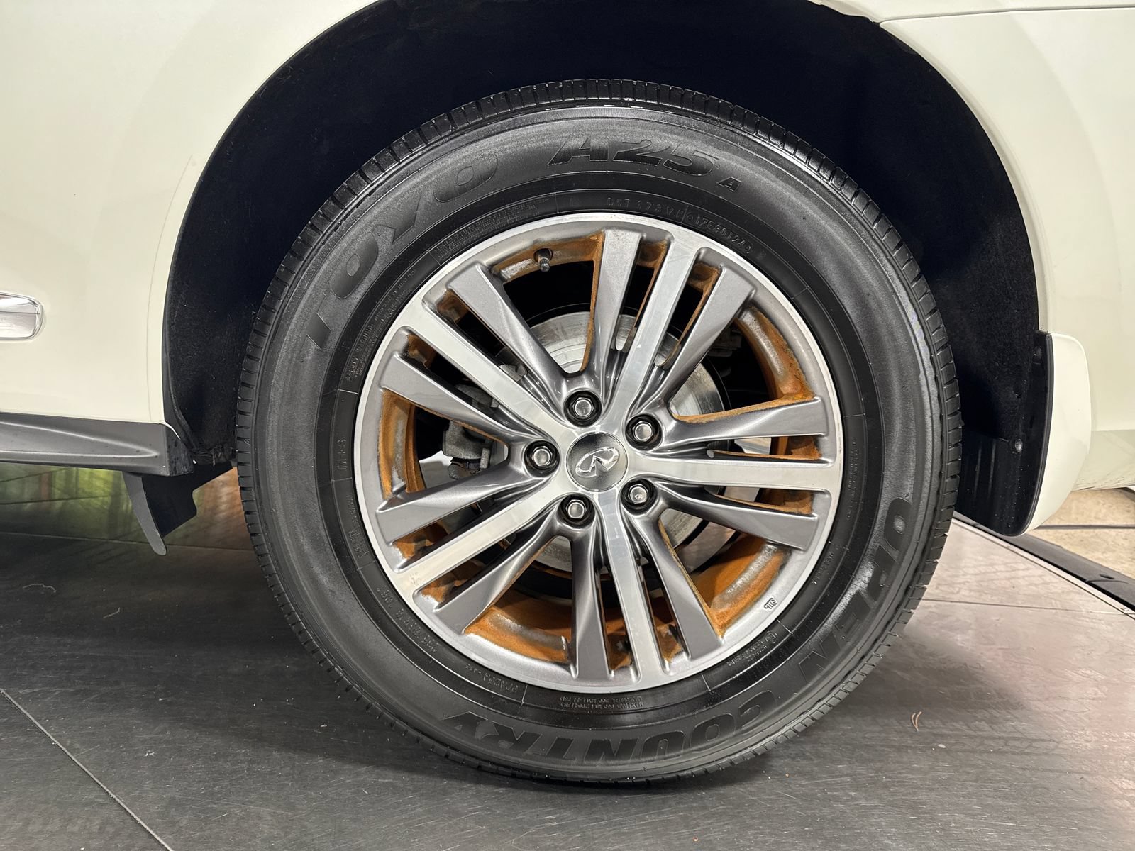 Used 2019 INFINITI QX60 Luxe w/ Essential Package AWD/4WD image 12