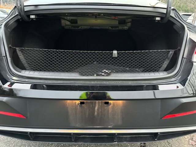 Certified 2025 Hyundai Elantra SEL image 22