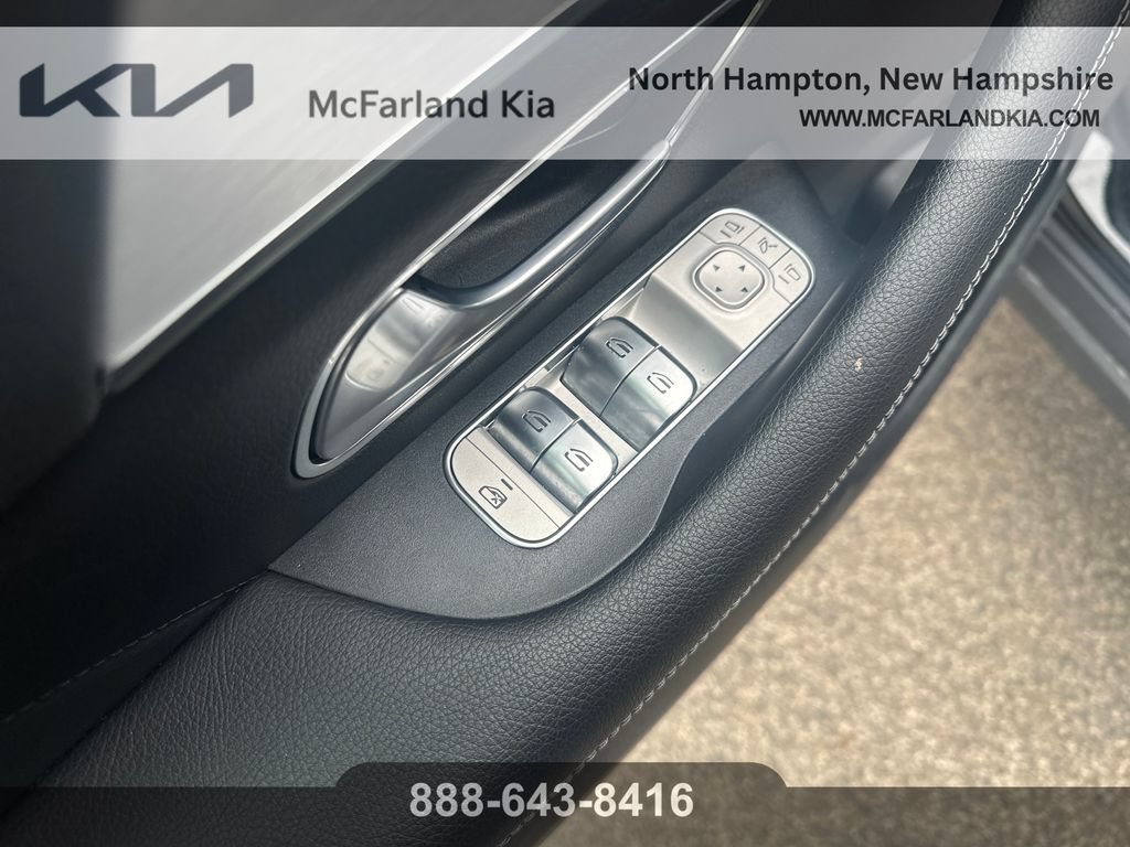 Used 2025 Mercedes-Benz GLE 350 4MATIC image 11