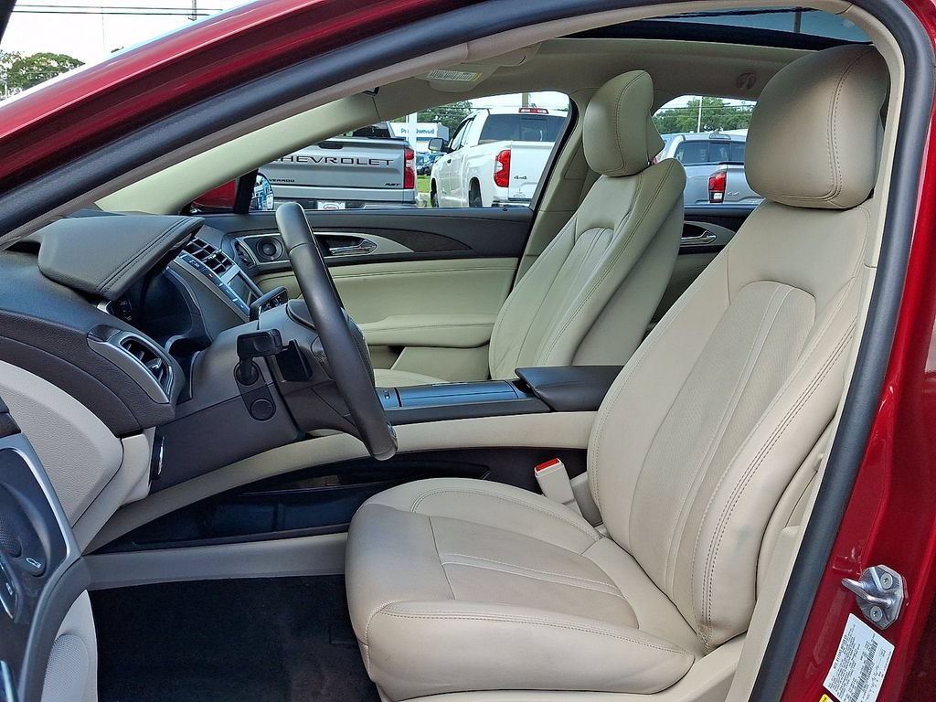 Used 2018 Lincoln MKZ Reserve w/ Technology Package AWD/4WD image 14
