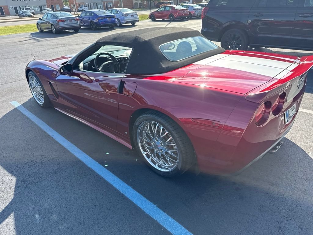 Used 2006 Chevrolet Corvette Convertible w/ Preferred Equipment Group RWD image 4