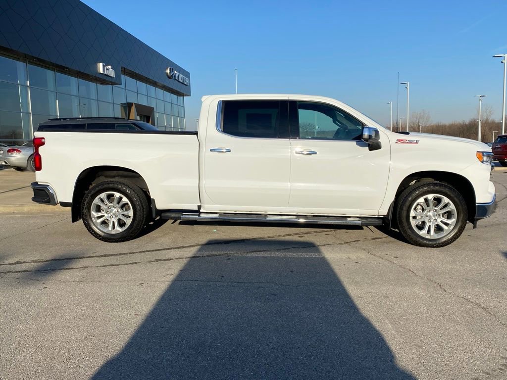 Used 2023 Chevrolet Silverado 1500 LTZ image 9