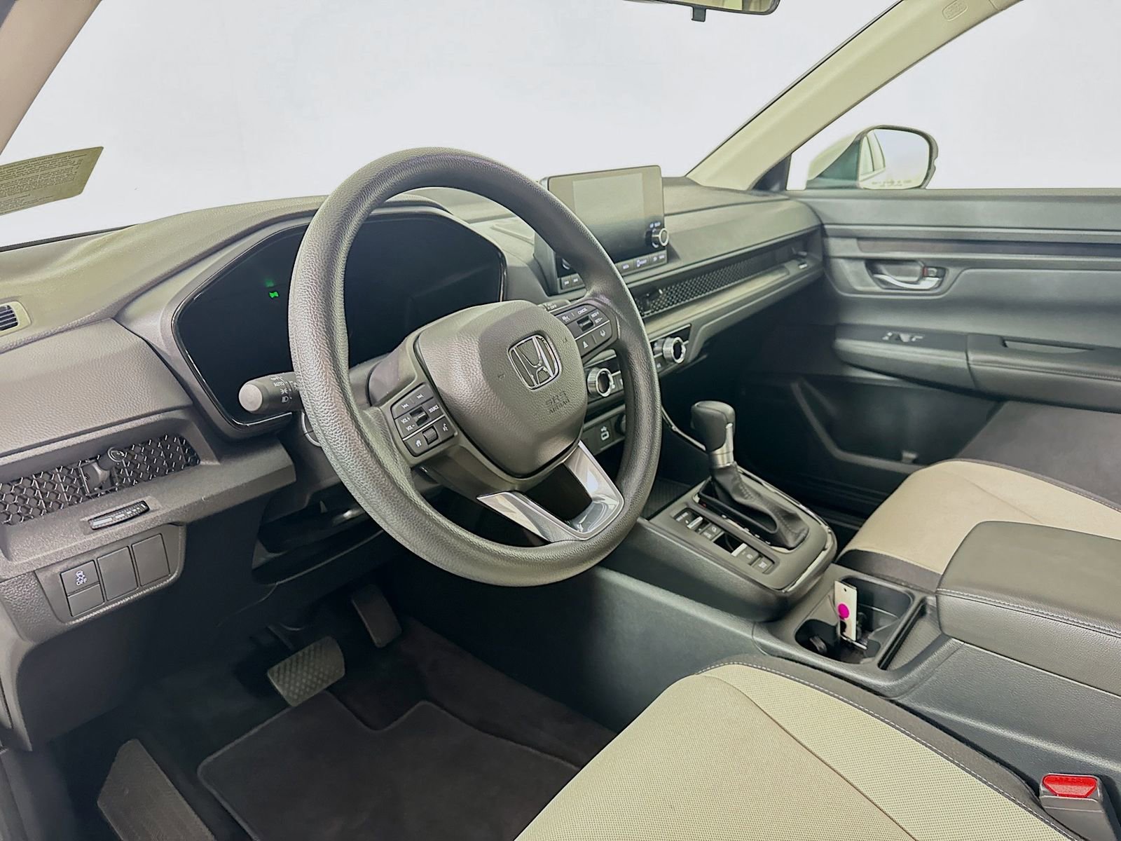 Used 2023 Honda CR-V LX image 13